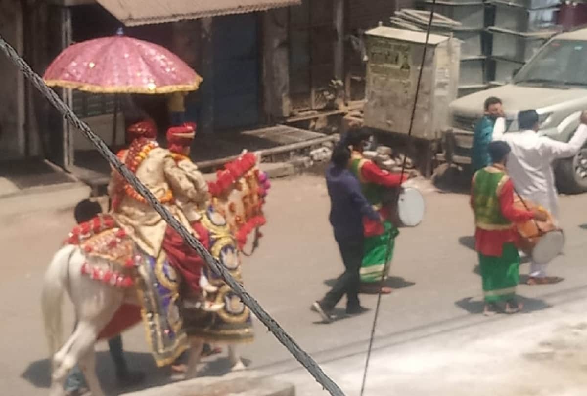 Meerut News: No complaint on the woman's complaint, the young man came out with a marriage to get a second marriage