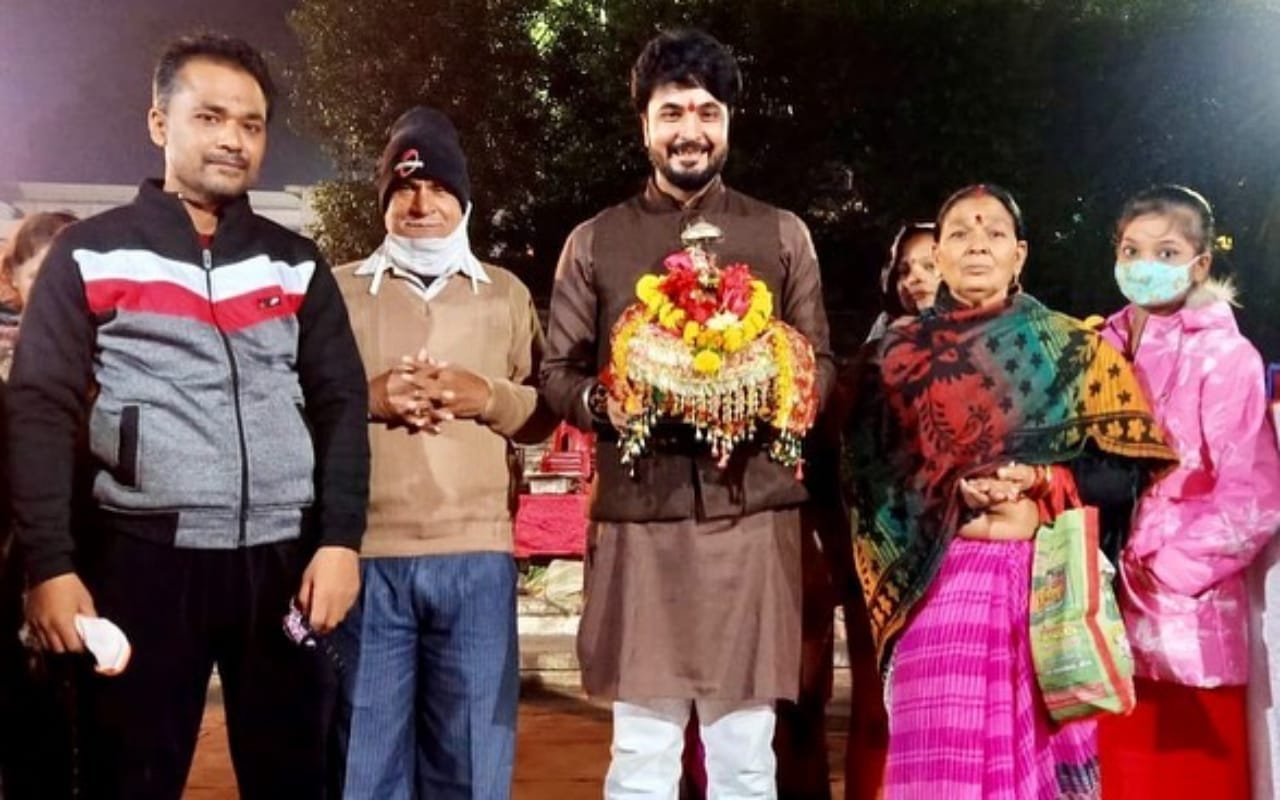 Big Boss 12 fame Sourabh Patel father passed away due to corona he asked to be careful