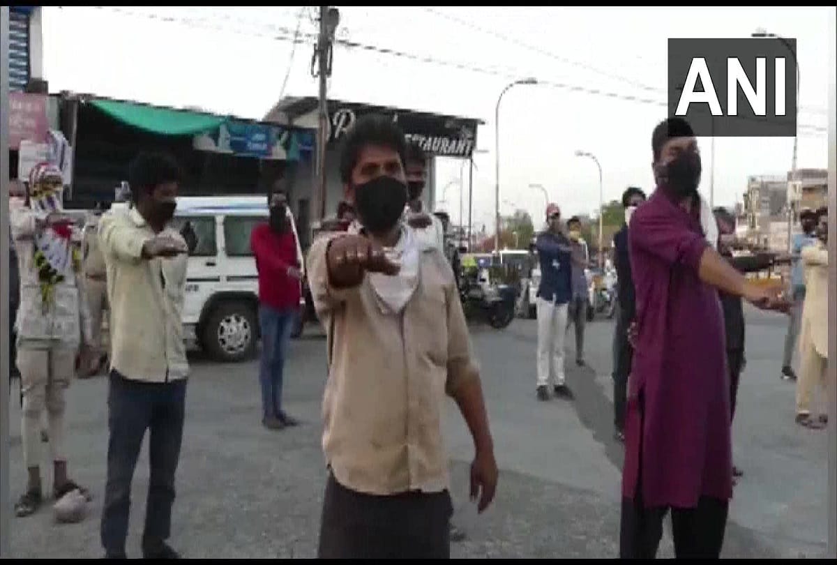 Madhya Pradesh coronavirus: Police made violators do exercise and take oath to follow COVID19 guidelines in Mandsaur,  lockdown,