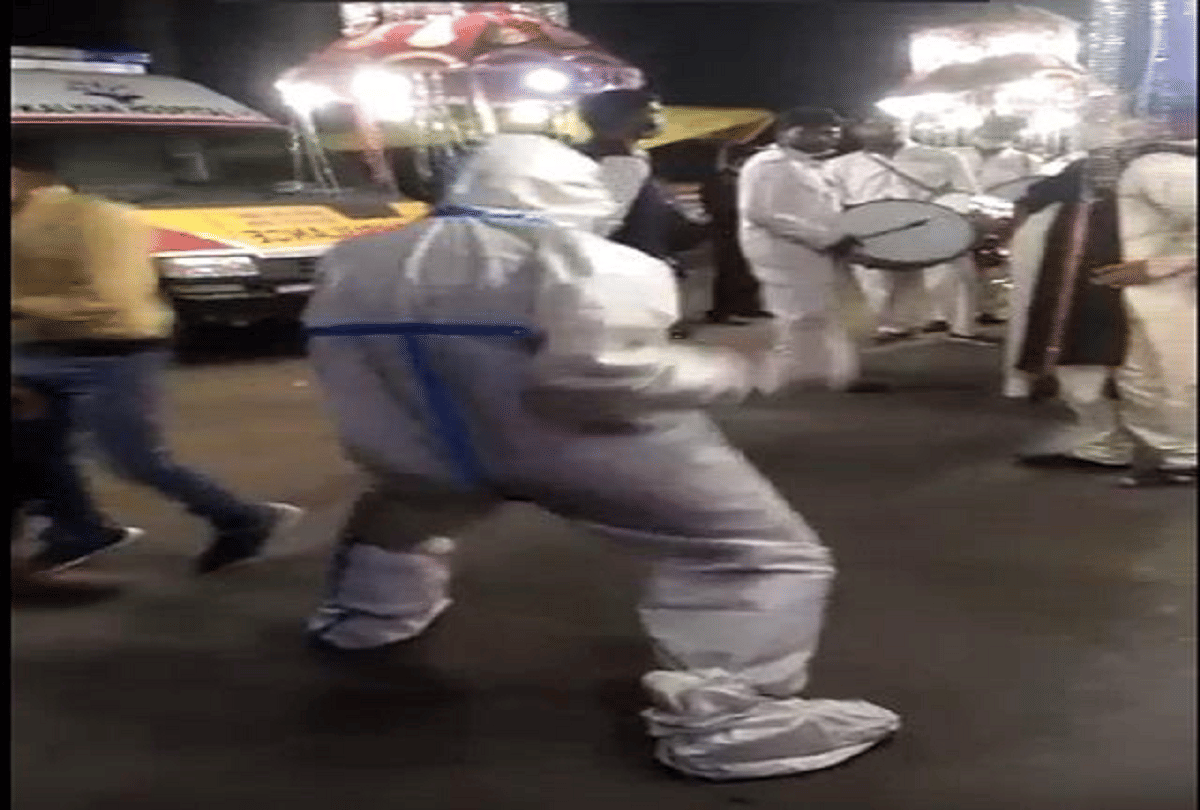 coronavirus in uttarakhand ambulance driver started dancing in wedding
