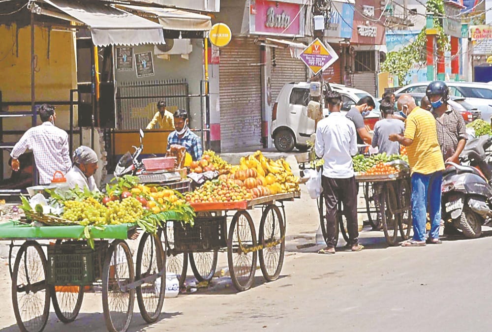 Coronavirus in Uttarakhand: Lemon Orange And Many Fruits Price Hike in Haridwar