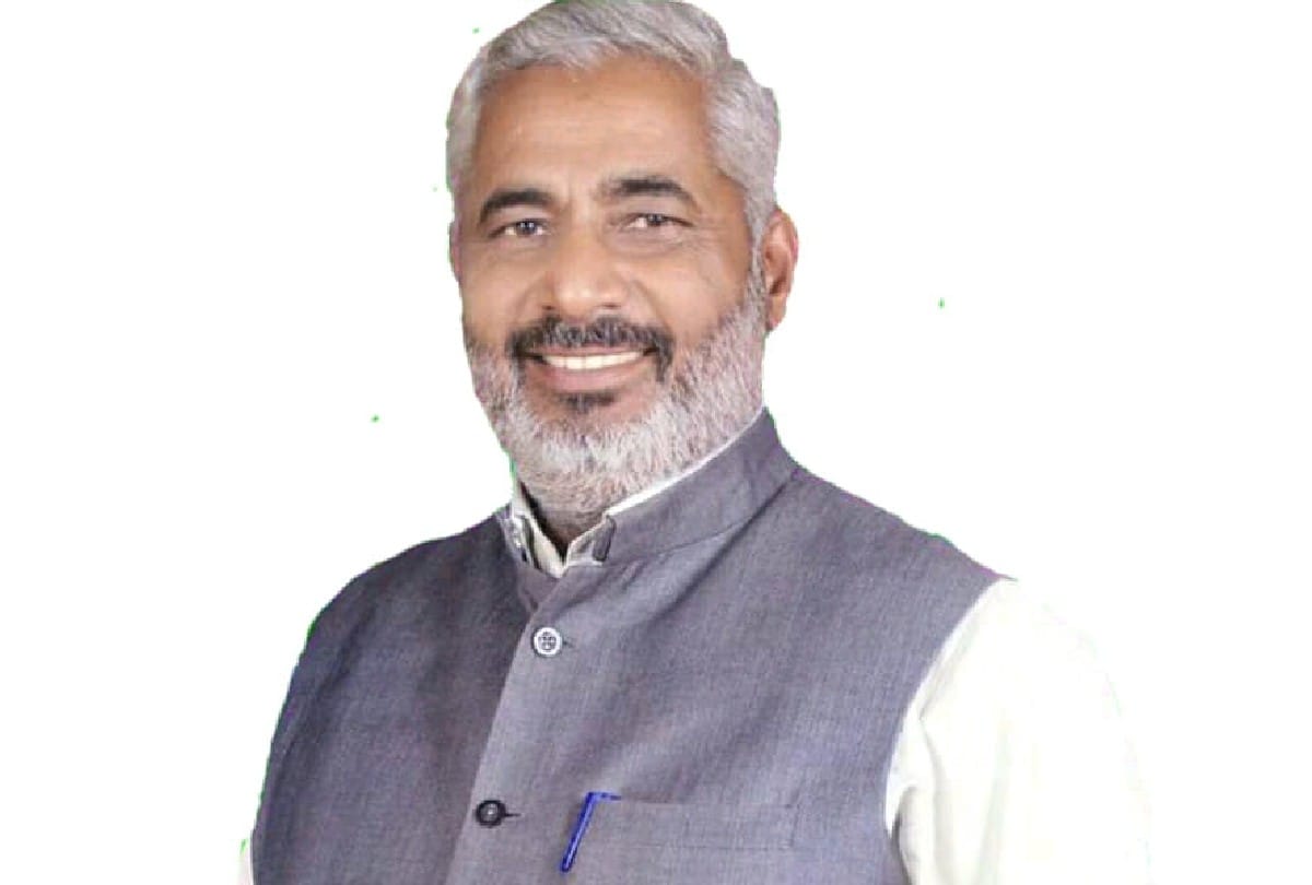 Post against Yogi government on BJP MLA Facebook ID in kasganj