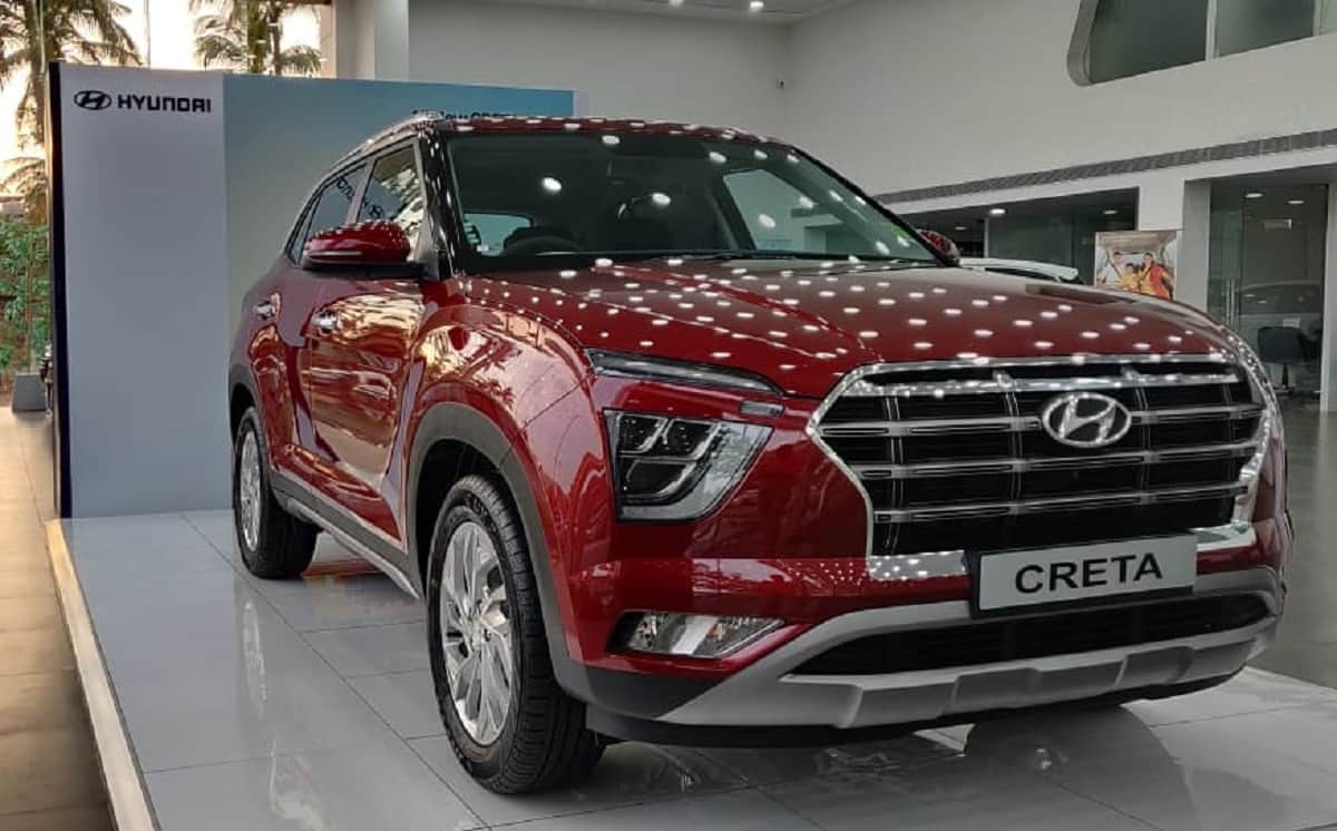 First-time car buyers in India preferring sport utility vehicles SUV claims report