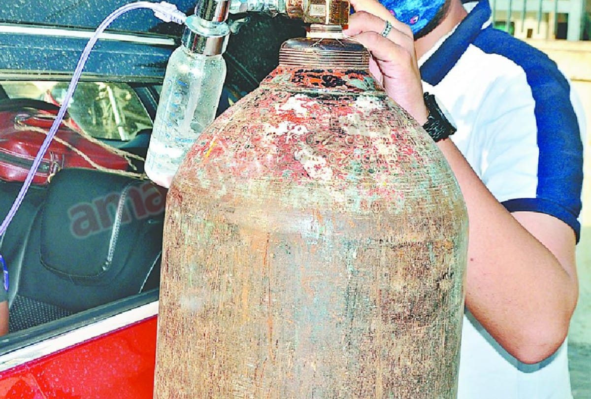 patient should be admitted in hospital when oxygen level is less than 90 percent