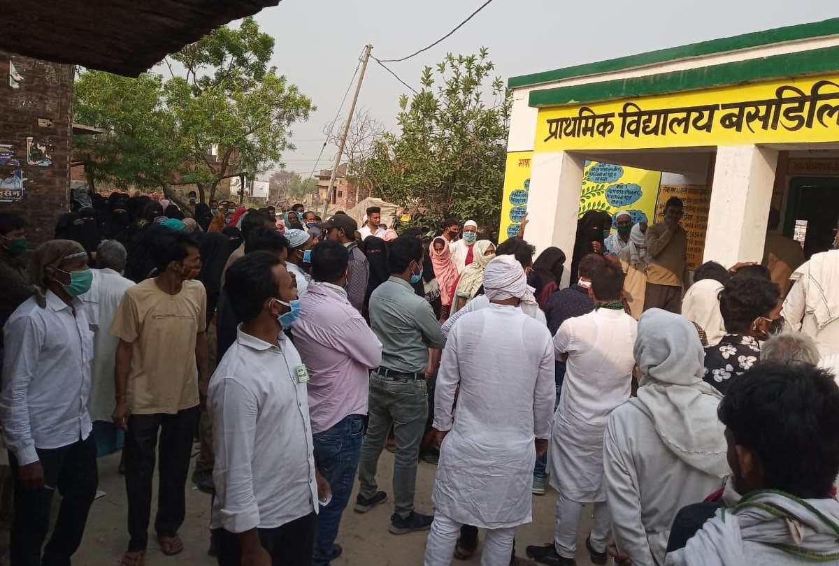 UP Panchayat Election 2021 Live updates basti panchayat chunav phase 4 votting news