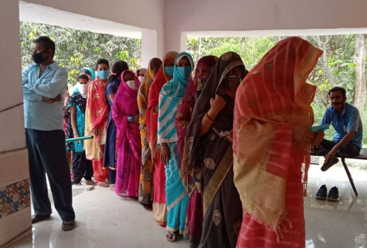 women fight well in panchyat election