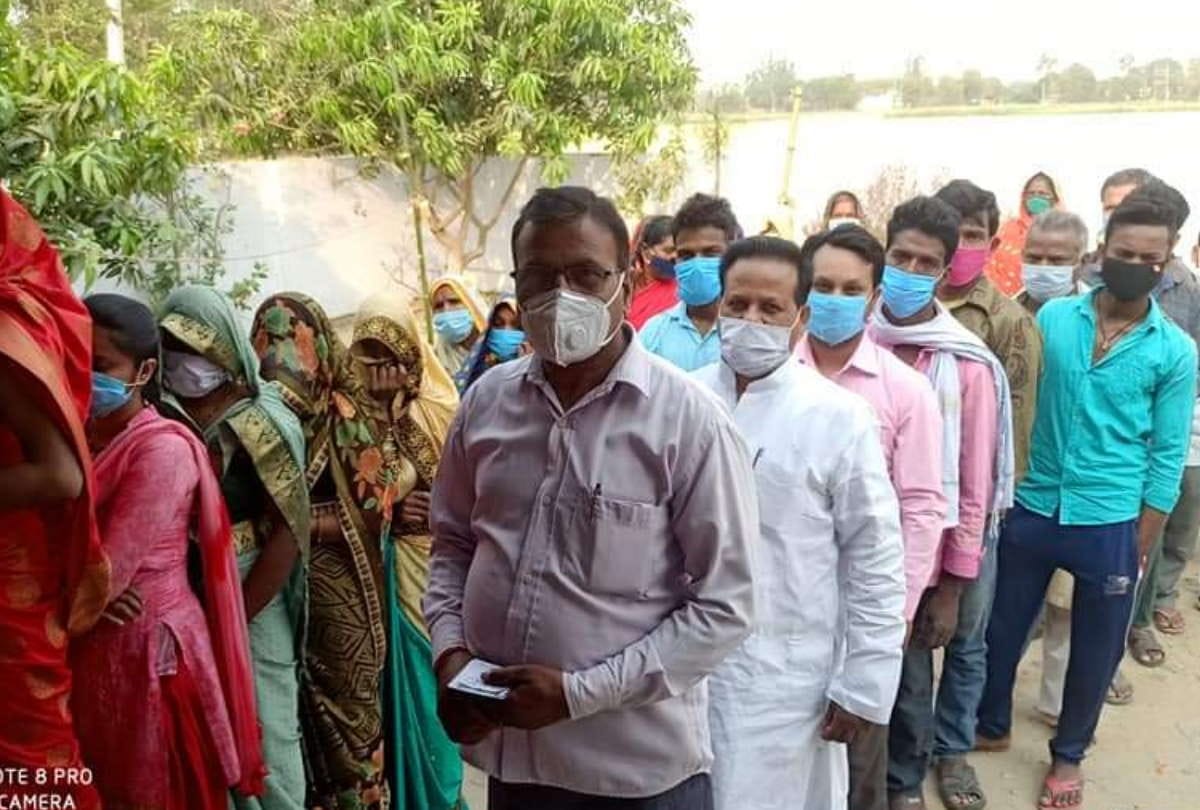 up panchayat elections 61.19 percent polling in fourth phase