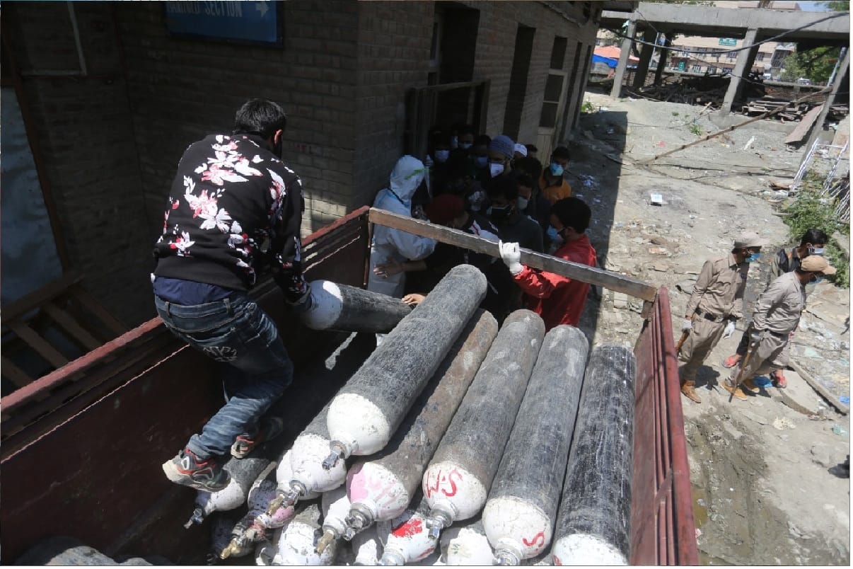 Demand for oxygen cylinders in Srinagar hospitals is increasing