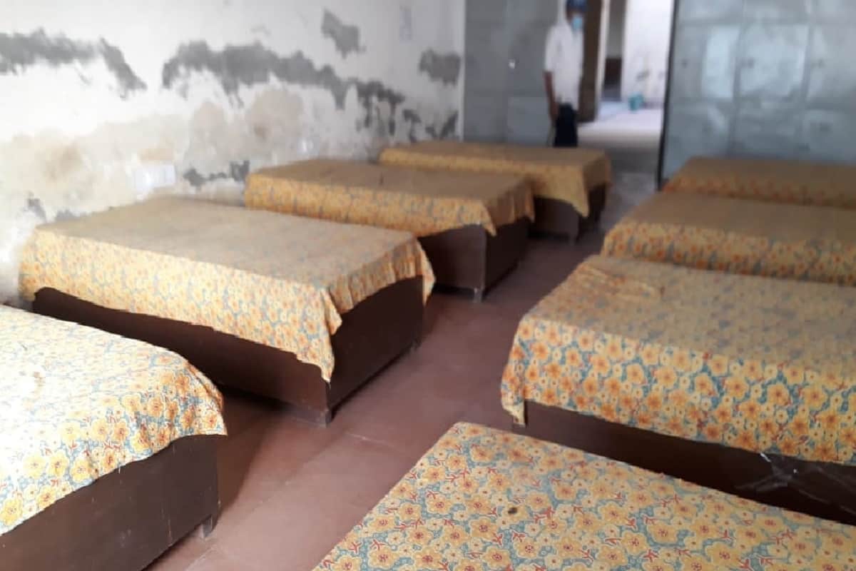 Amar Ujala Special Report: 360 beds are lying vacant in four shelter homes in Meerut and see photos