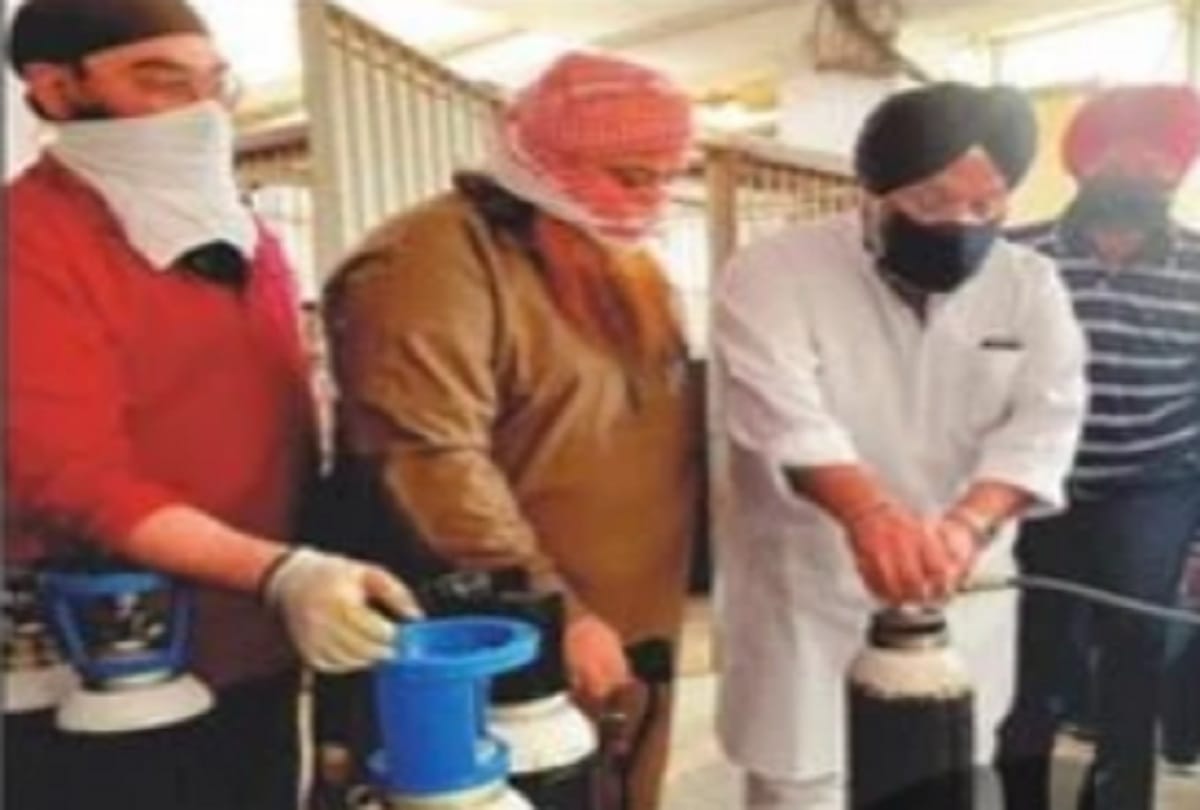 Oxygen langar in the gurdwara of Greater Kailash