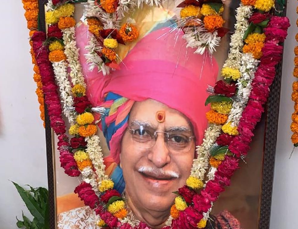 Padma Bhushan Pandit Rajan Mishra's ashes urn reached Kashi