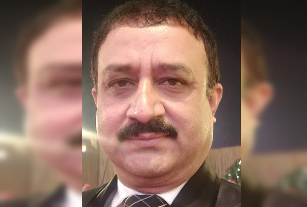 Dr Arun working without leave for eight months in Gorakhpur