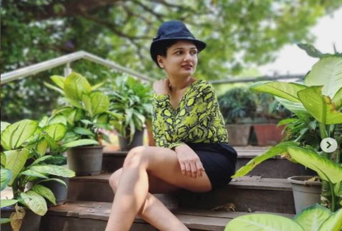 Eesha agarwal share her casting couch experience said he asked me to undress for giving a role