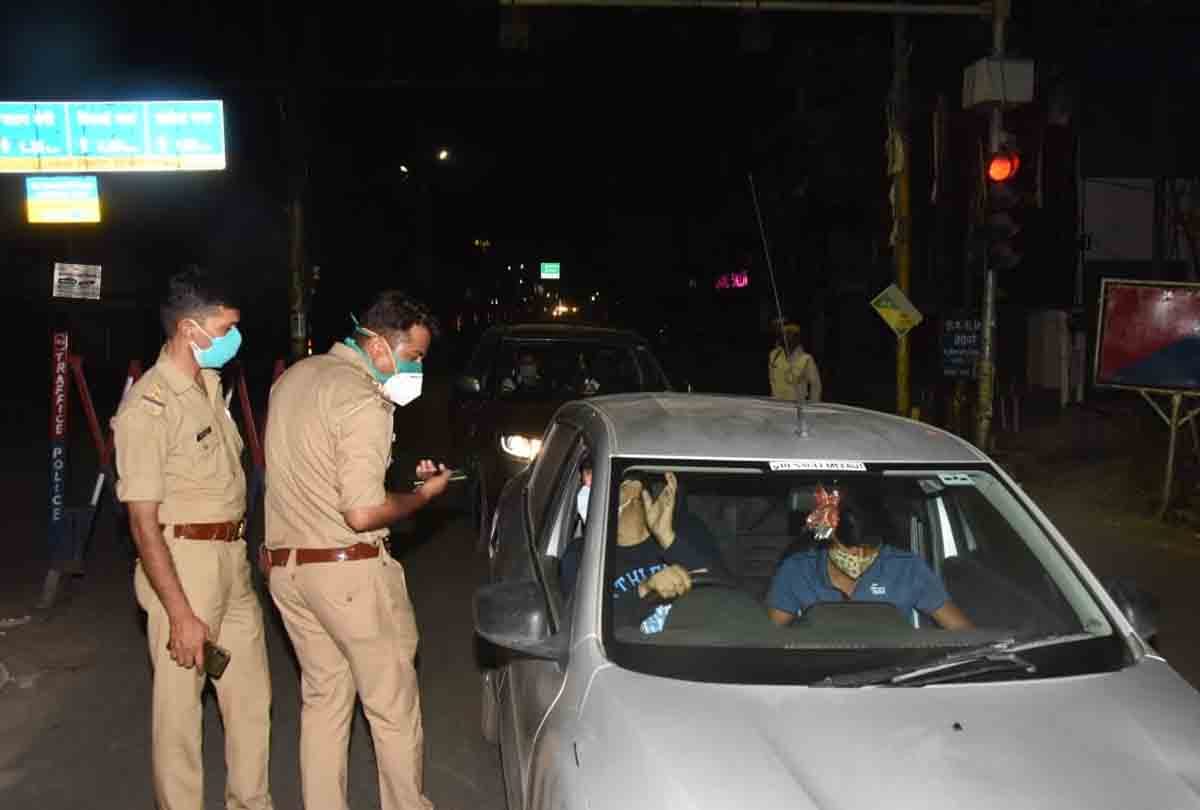 Lockdown in Kanpur: Corona infection will increase your carelessness, crowds thronged the markets due to closure