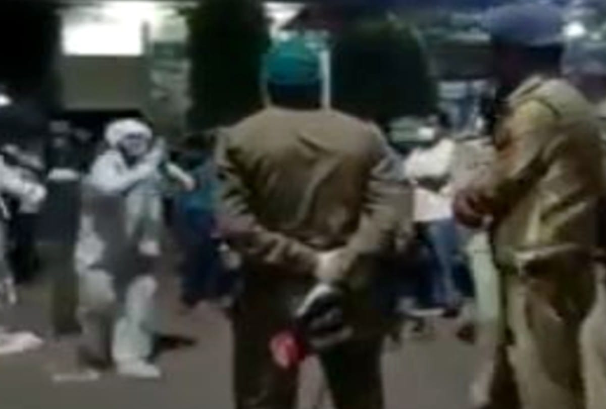 video goes viral on social media with wrong facts in agra