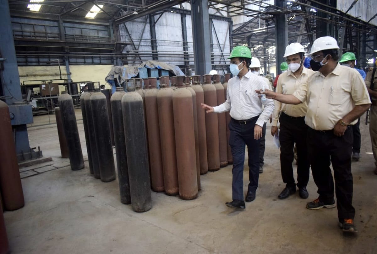 2500 cylinders ready in BPCL, bus cap remaining