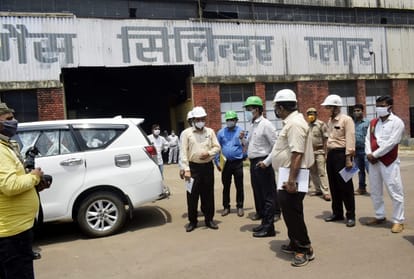 2500 cylinders ready in BPCL, bus cap remaining