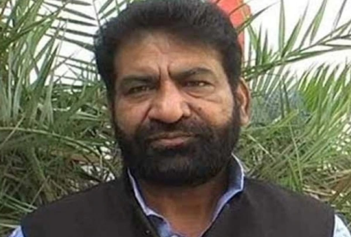 Delhi aap mla shoaib iqbal appeals high court impose president rule on delhi government unable to handle