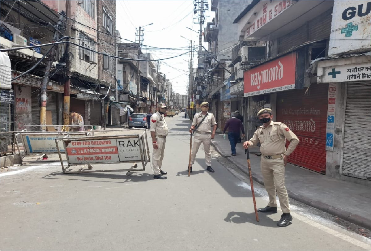 coronavirus in jammu kashmir covid 19 Workers from states working in outer states have also returned