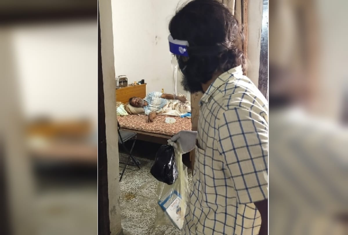 special story of Smile Roti Bank in gorakhpur during lockdown and corona pandemic