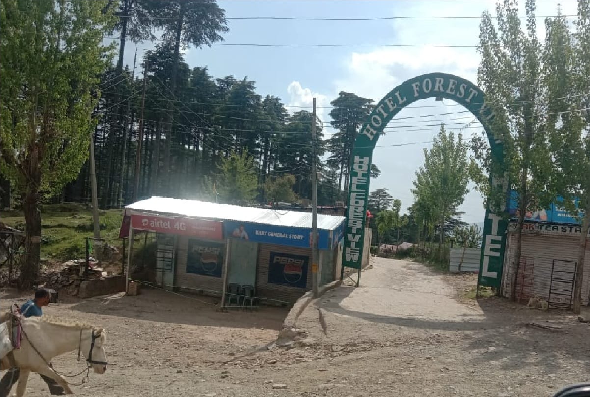 Business collapses due to Coronavirus jammu kashmir Patnitop conditions