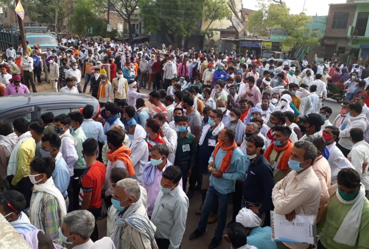 Today the fate of 21,471 candidates locked in ballot papers will open