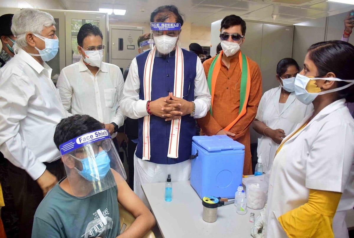 Keshav, Nandi increased the enthusiasm of the youth - said feel free to get vaccinated