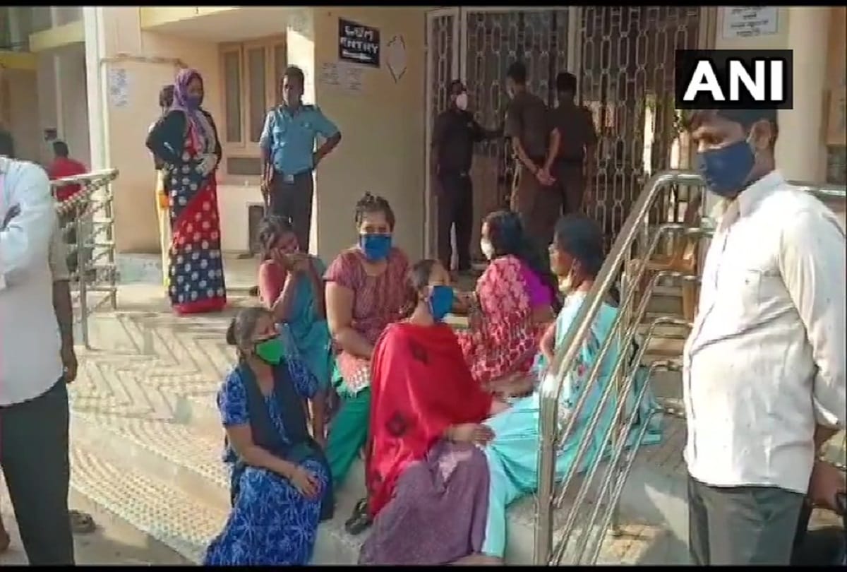 Covid 19 mandatory for people returning to apartments in bengaluru to show rt pcr negative report