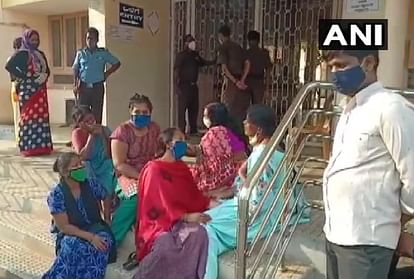 24 patients including COVID-19 patients died at Chamarajanagar District Hospital Karnataka due to oxygen shortage others reasons