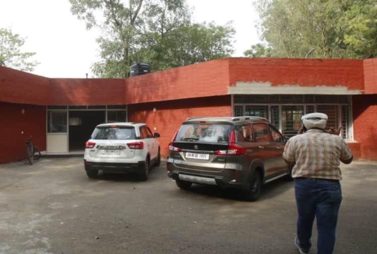 Mini Covid Center Build in 48 Hours by Shri Guru Granth Sahib Sewa Society in Chandigarh