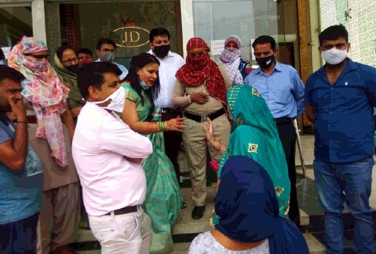 A man arrested for doing second marriage without divorcing first wife at Jhajjar of Haryana 