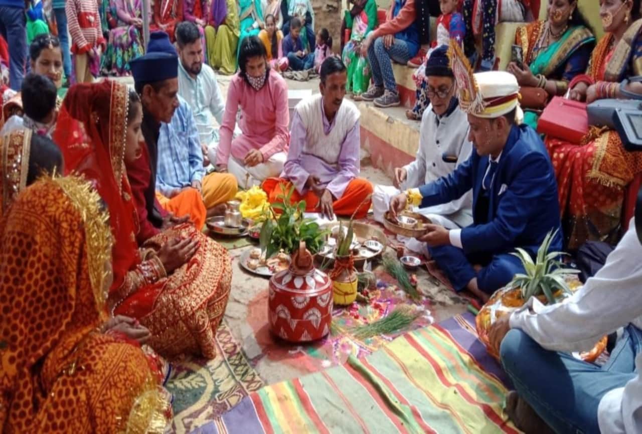 coronavirus in uttarakhand latest news : online marriage in jainti almora photos