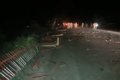 Prayagraj: Heavy ruckus, stone-pelting, inspector opened fire due to rigging in the counting of votes