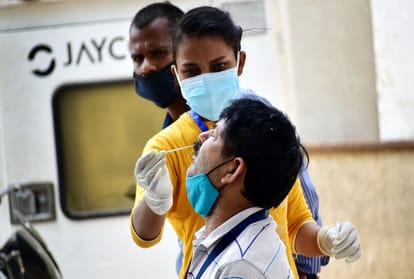 Prayagraj Corona Update: After a month, the figure of new infected came down below thousand