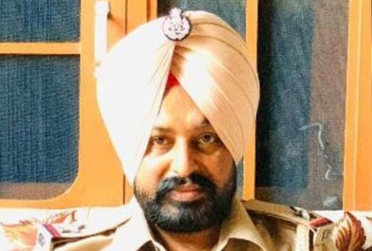 ASI commits suicide at police chowki in moga of Punjab