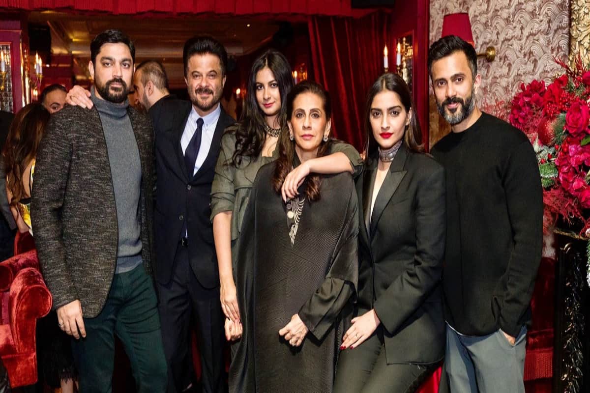 anil kapoor to donate one crore rupee for covid 19 in maharashtra cm relief fund with a pharma company