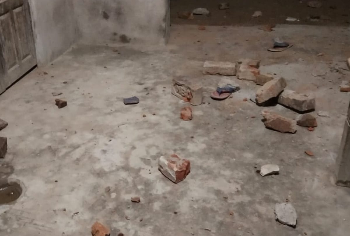 Pradhan and his followers got beaten for stoping fire work in Sultanpur.