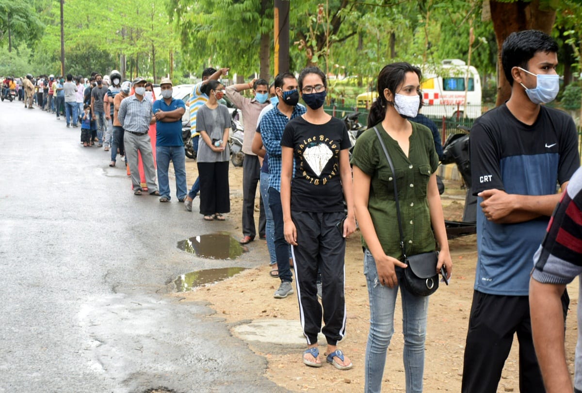 Immunization centers booked for Saturday, next week booking on Sunday