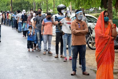 Immunization centers booked for Saturday, next week booking on Sunday