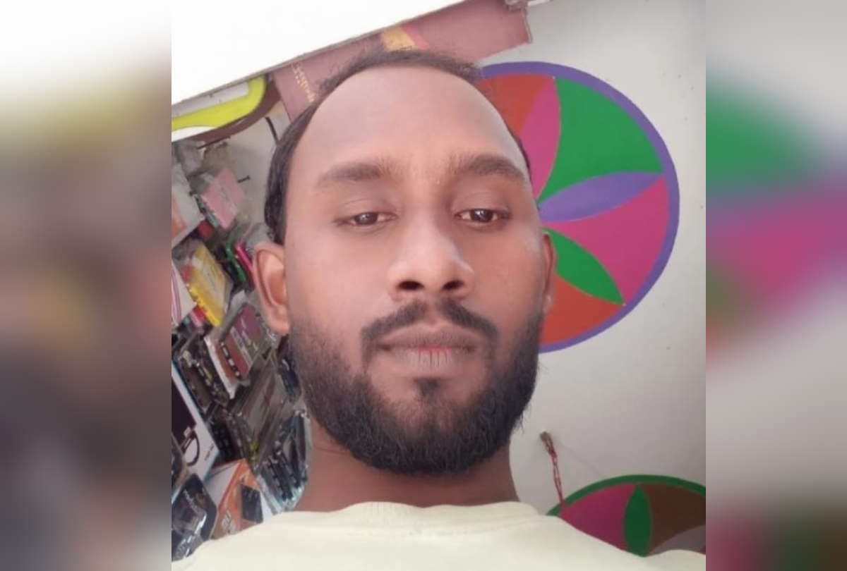 young man died due to electric shot in sant kabir nagar