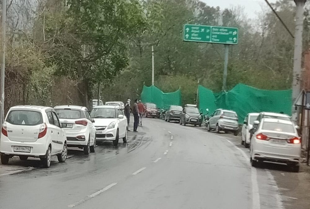 Coronavirus in Uttarakhand News: Three people Dead every hour in dehradun, long line in cremation ground Raipur Photos