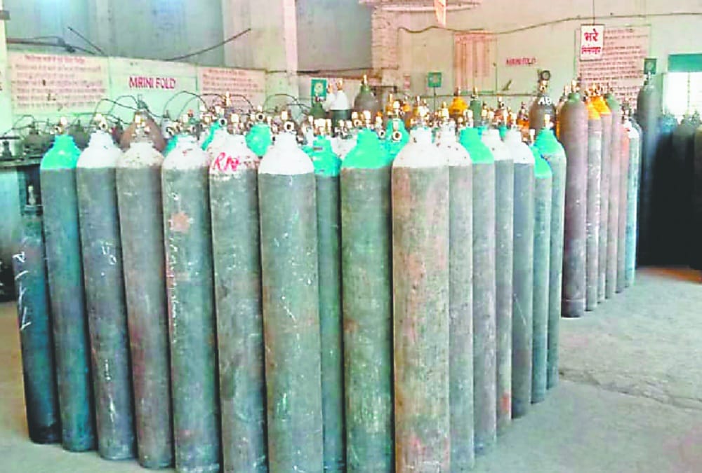 Oxygen Bank starts in Noida 2500 rupees Security Money and 200 rupees will be allowed to refill