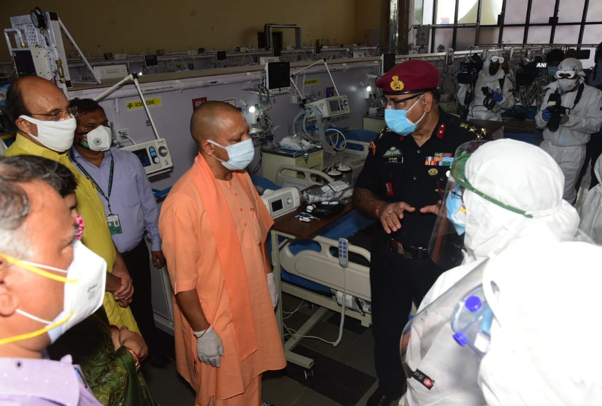 CM Yogi Adityanath inaugrated a hospital prepared by DRDO.