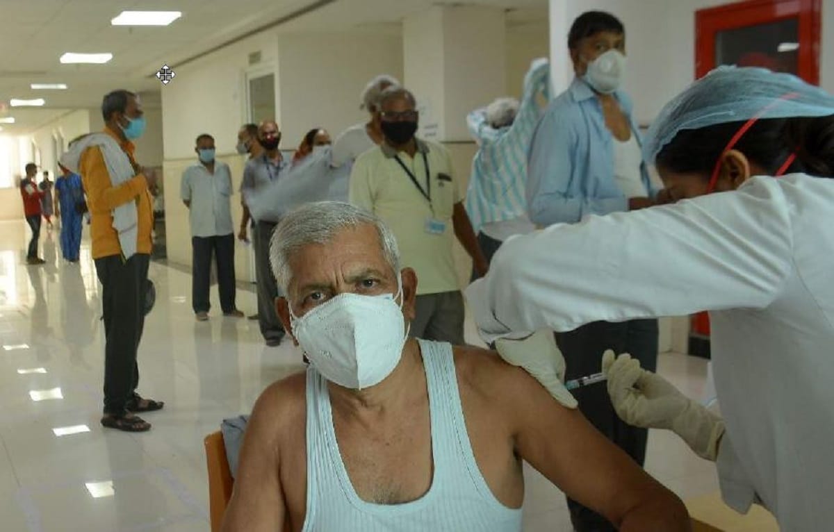 Nine patients lost their lives, 806 got infected in varanasi