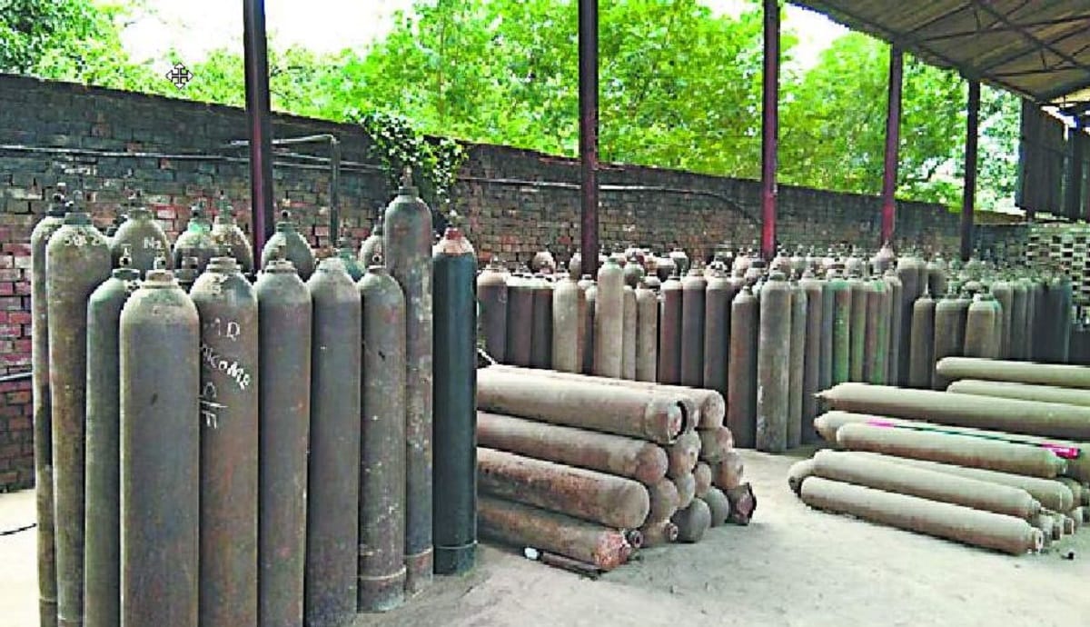 On the first day 250 oxygen cylinders were filled from Darekhu plant in varanasi