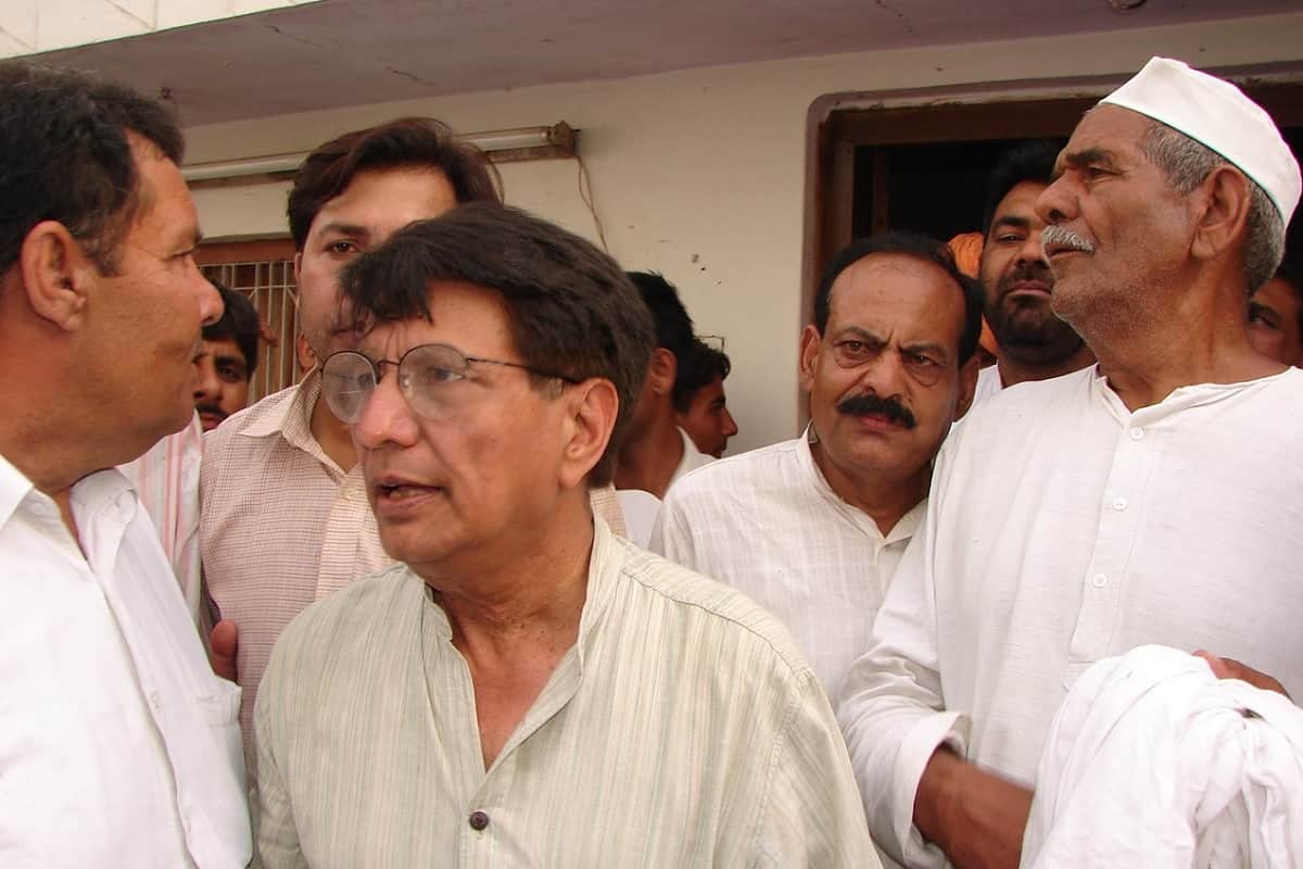 Chaudhary ajit singh Death:  While in power, Chaudhary Ajit Singh made many important decisions in favor of the farmers
