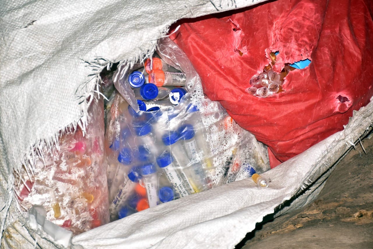 coronavirus in uttarakhand latest news : corona sample found in trash at haldwani, photos