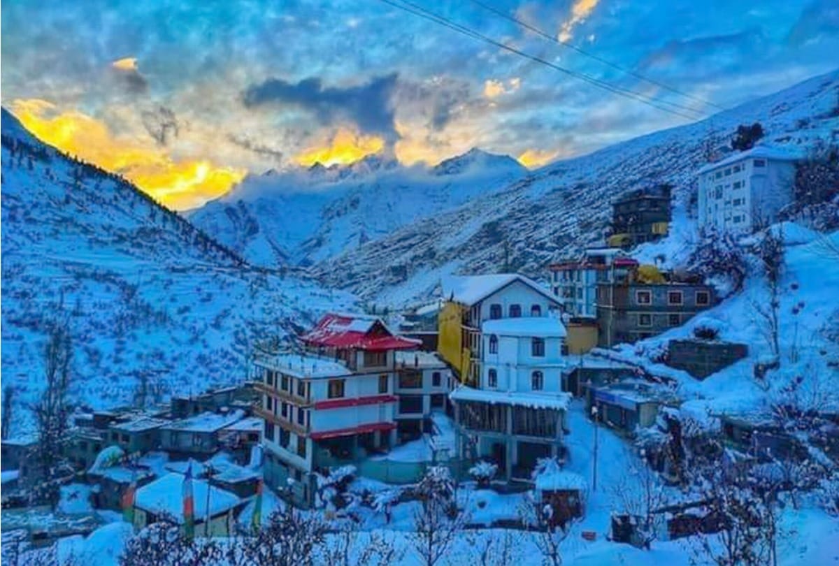 Bharatiya Janata Yuva Morcha adhyaksh Tanjin Karpa Hotel converted to Covid care centre in Keylong Lahaul Spiti Himachal Pradesh