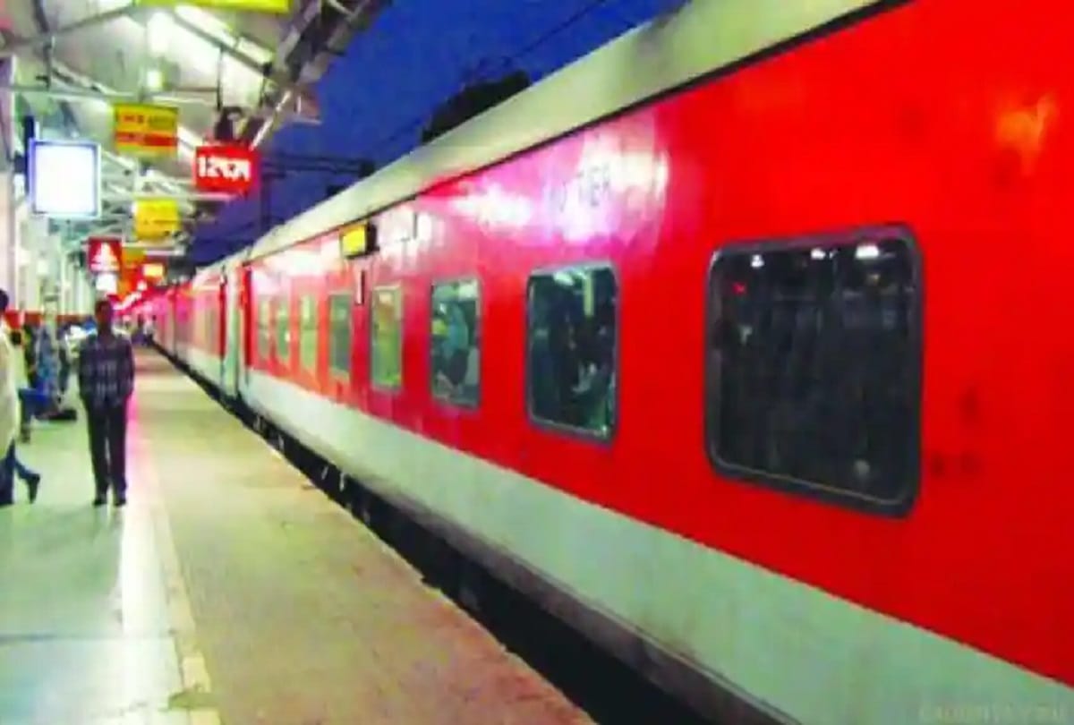 Varanasi-Gandhinagar Capital Express will run via Prayagraj