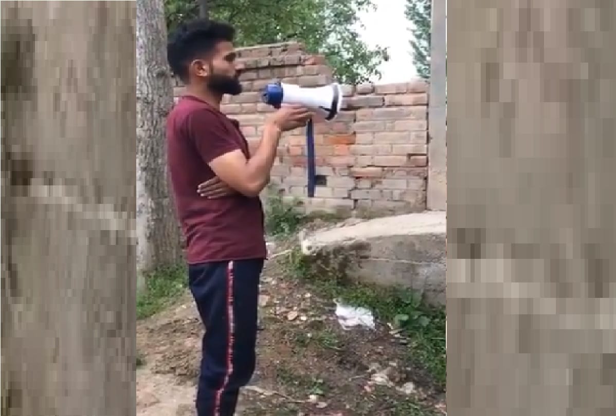 Shopian encounter Surrendered terrorist Tausif appeals to other three terrorists to surrender